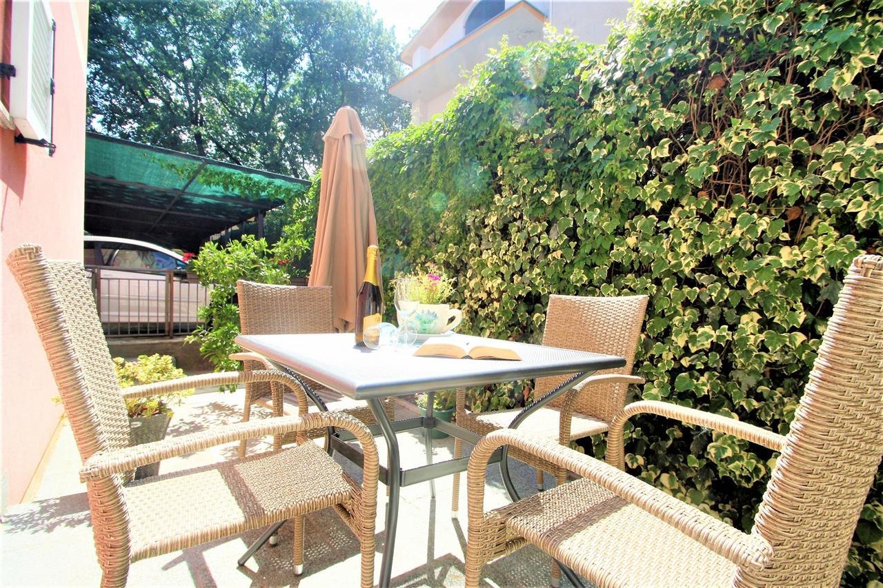 Apartment Amela Poreč Kültér fotó